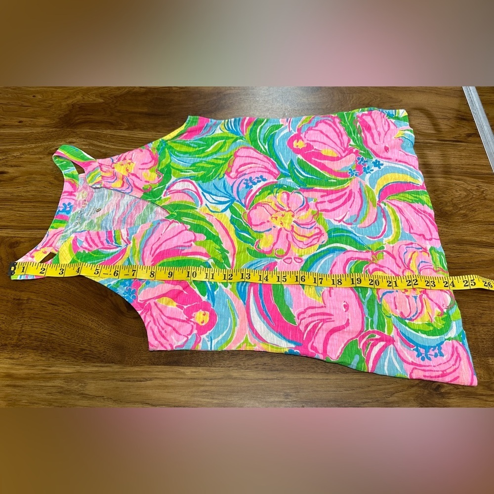 Lilly Pulitzer V-Neck Tank Floral Tropical Design & Colors Women’s Size Small - Picture 4 of 10